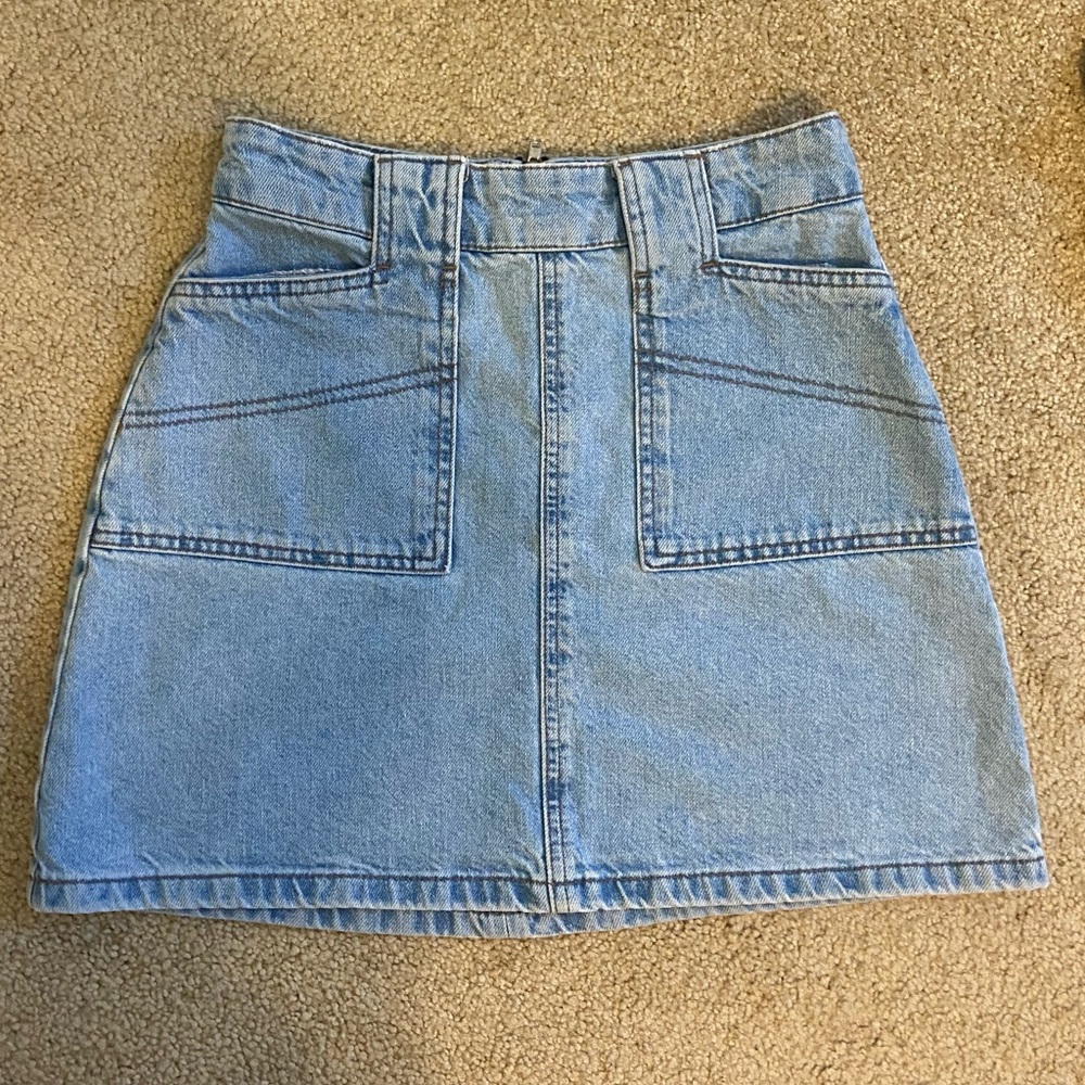 BDG denim skirt size small